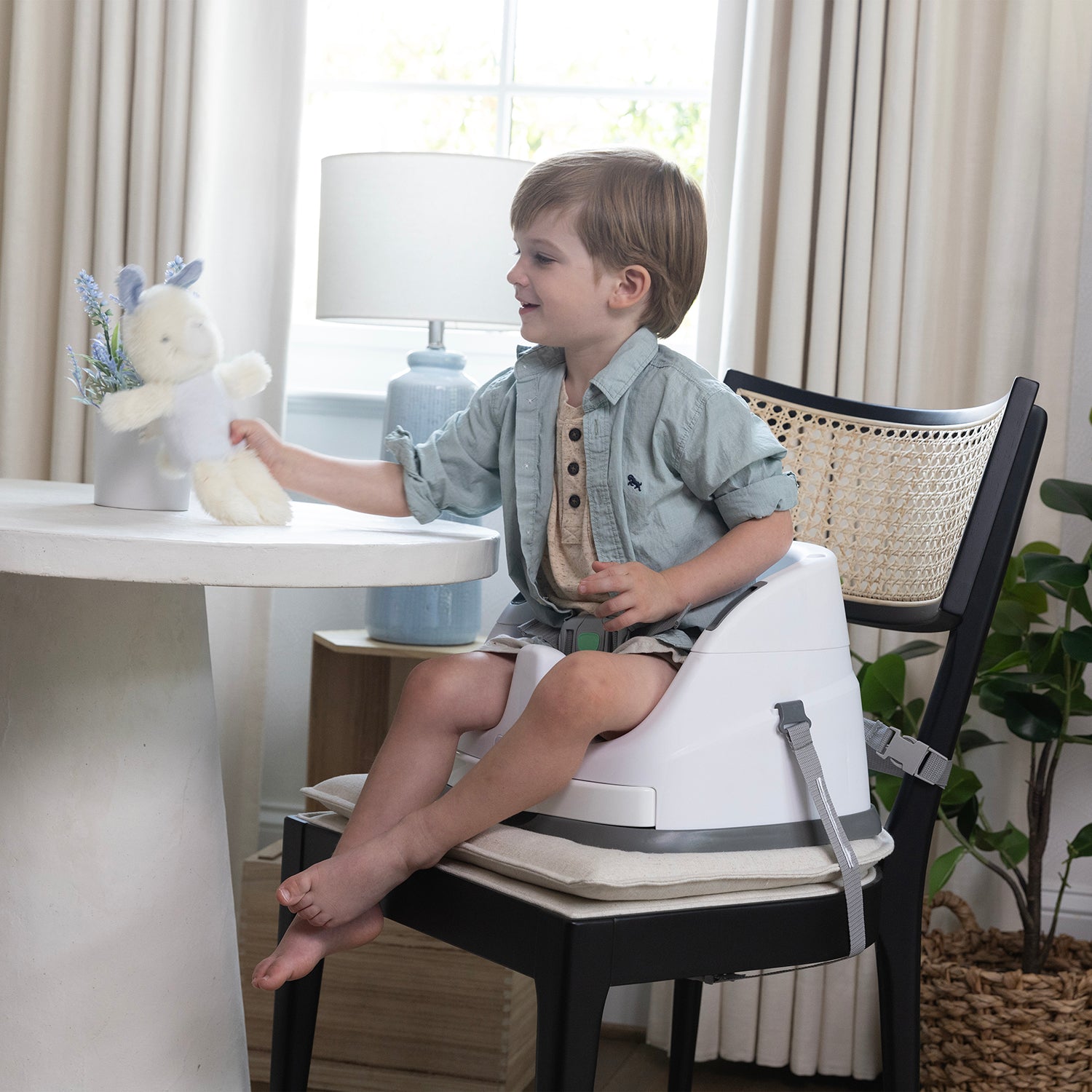 Silla de comer para bebe con alzador y booster 2 en 1 Ingenuity 