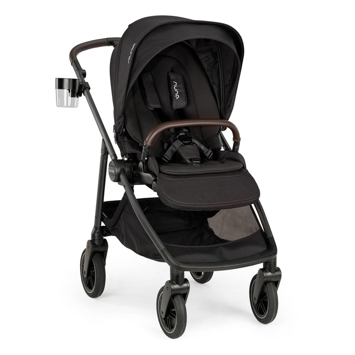 Coche bebe tipo compacto nuna swiv 